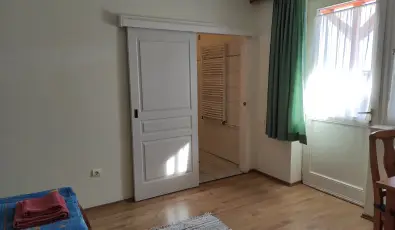 Montana Vend�gh�z Balatonederics