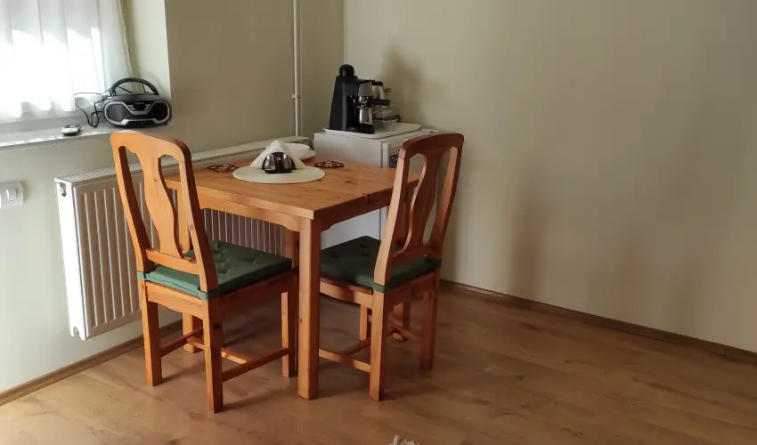 Montana Vend�gh�z Balatonederics - Kedvezm�nyes �r csal�dok r�sz�reak (1 �jt�l)