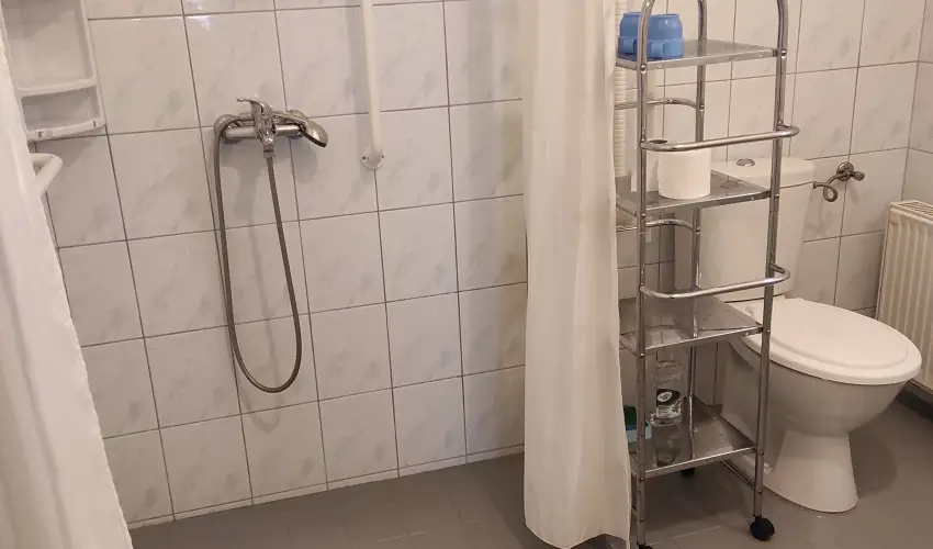 Montana Vend�gh�z Balatonederics - Kedvezm�nyes �r csal�dok r�sz�reak (1 �jt�l)