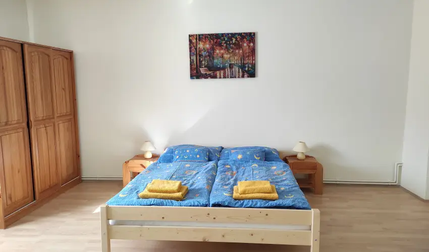 Montana Vend�gh�z Balatonederics - Kedvezm�nyes �r csal�dok r�sz�reak (1 �jt�l)