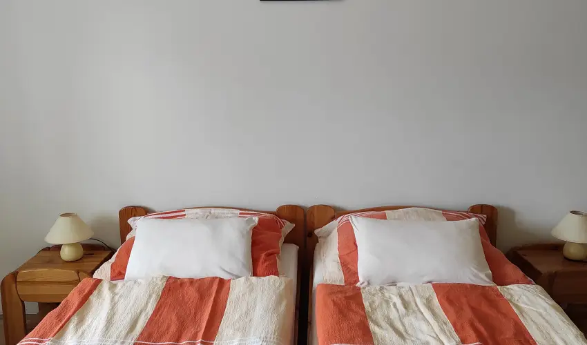 Montana Vend�gh�z Balatonederics - Kedvezm�nyes �r csal�dok r�sz�reak (1 �jt�l)