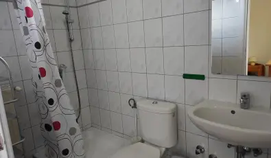 Montana Vend�gh�z Balatonederics