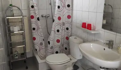 Montana Vend�gh�z Balatonederics