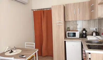 Montana Vend�gh�z Balatonederics