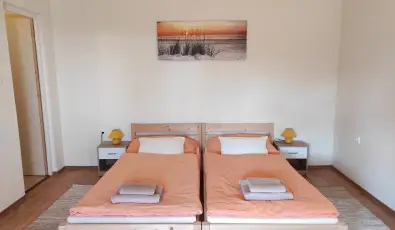 Montana Vend�gh�z Balatonederics