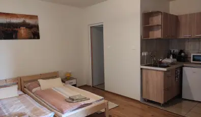 Montana Vend�gh�z Balatonederics