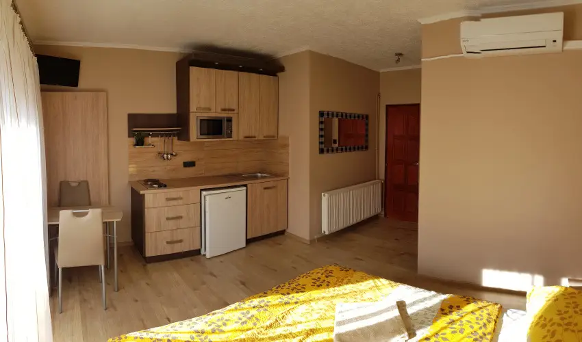 Napsug�r Apartmanh�z Si�fok - Kedvezm�nyes �r csal�dok r�sz�reak (1 �jt�l)