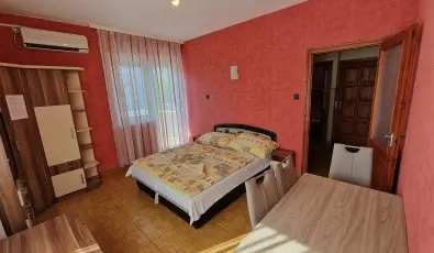 Napsug�r Apartmanh�z Si�fok