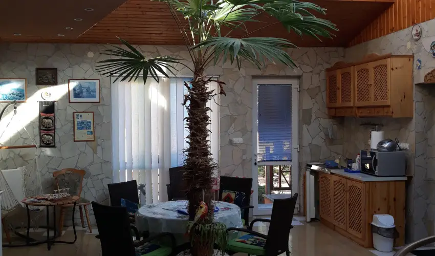 Napsugr Kenzy Lux Apartman Vendghzak Hajdszoboszl - Pihens Hajdszoboszln