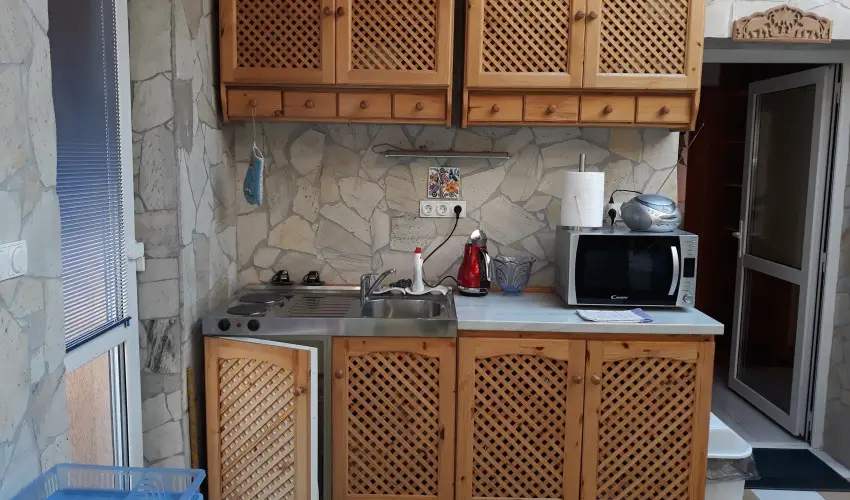 Napsugr Kenzy Lux Apartman Vendghzak Hajdszoboszl - Pihens Hajdszoboszln