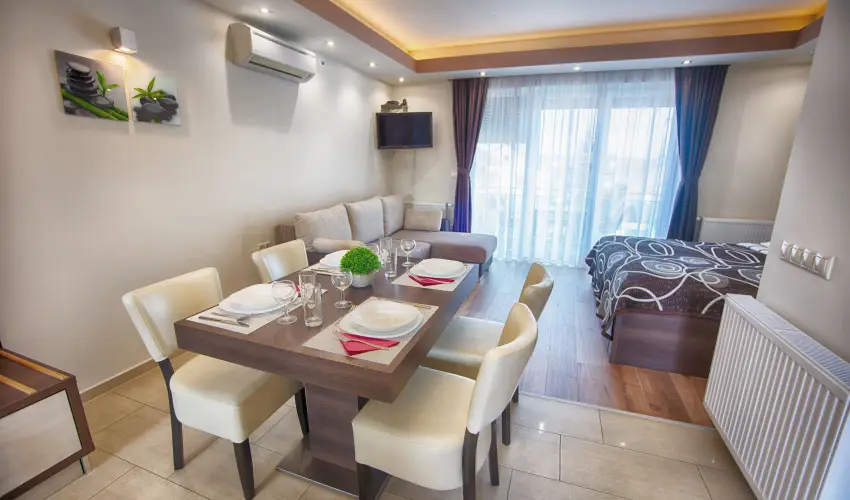 N�meth Apartmanok S�rv�r - Kedvezm�nyes �r csal�dok r�sz�re ell�t�s n�lk�l