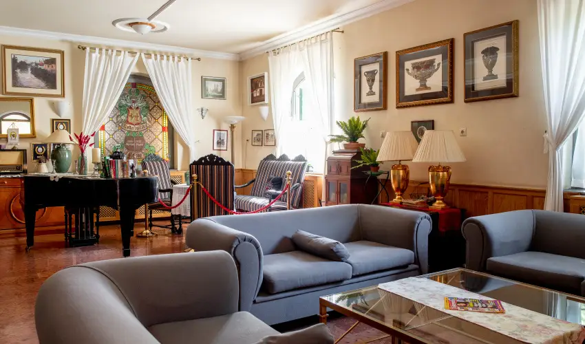 Nyerges Hotel Term�l Monor - Kedvezm�nyes �r csal�dok r�sz�re reggelivel (1 �jt�l)