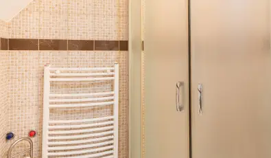 Nyerges Hotel Term�l Monor