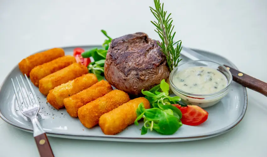 Nyerges Hotel Term�l Monor - Kedvezm�nyes �r csal�dok r�sz�re reggelivel (1 �jt�l)