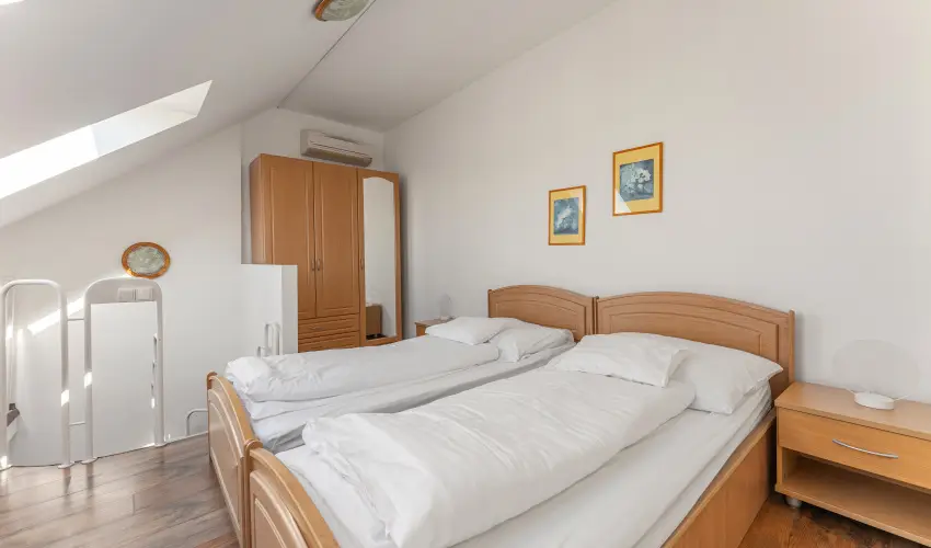 Ozis Hotel  Nagykanizsa - Kedvezmnyes r csaldok rszreak nelltssal (min. 2 j)