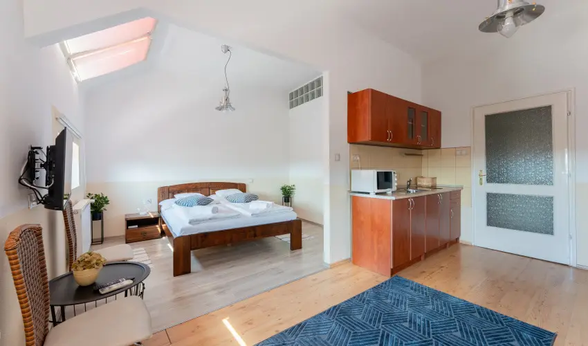 Ozis Hotel  Nagykanizsa - Kedvezmnyes r csaldok rszreak nelltssal (min. 2 j)