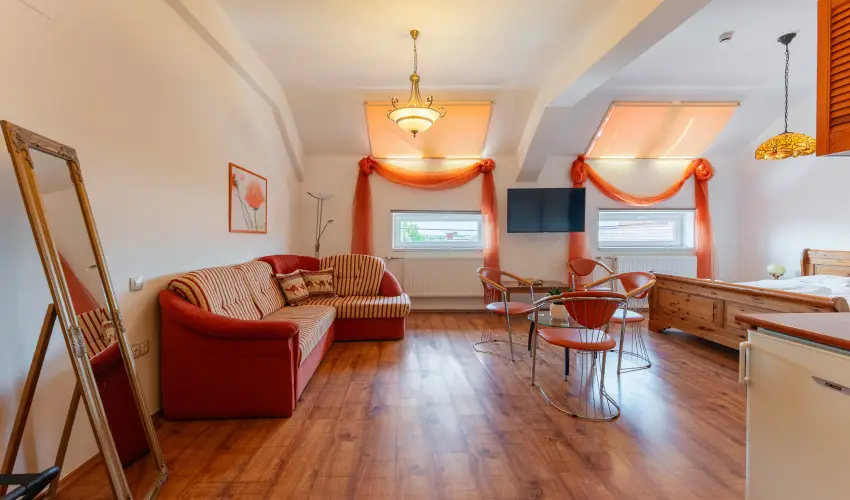 Ozis Hotel  Nagykanizsa - Kedvezmnyes r csaldok rszreak nelltssal (min. 2 j)