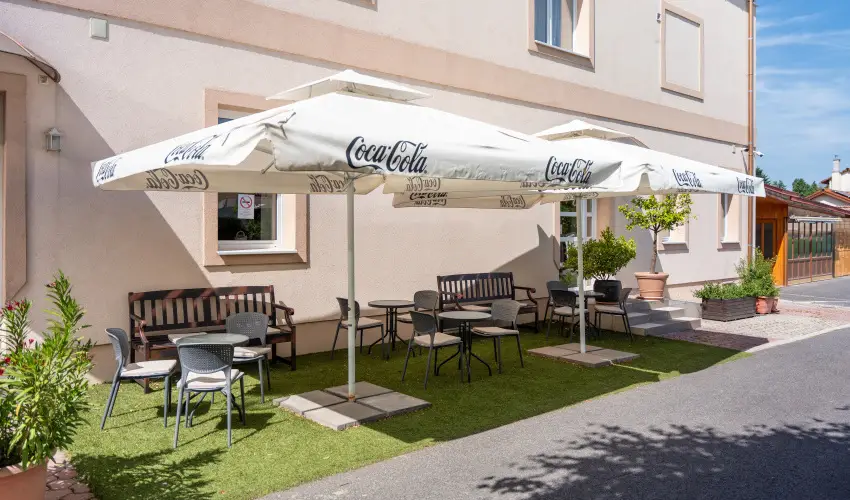 Ozis Hotel  Nagykanizsa - Kedvezmnyes r csaldok rszreak nelltssal (min. 2 j)