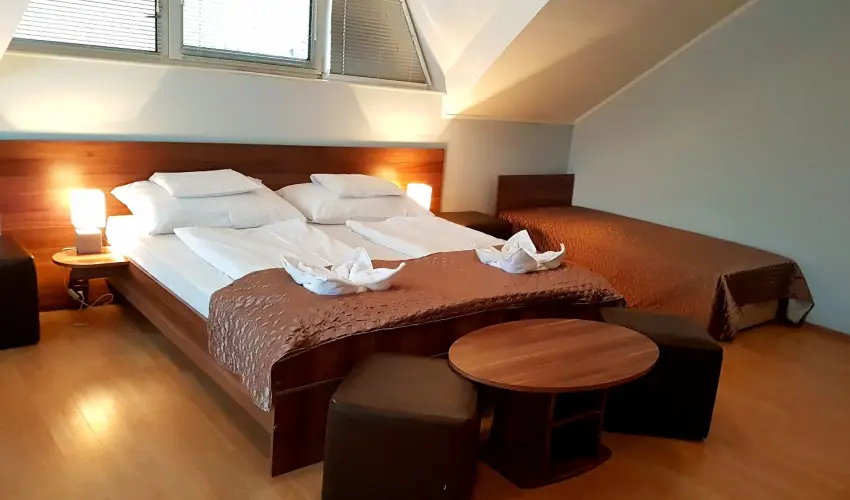 O�zis Wellness Panzi� Szigetszentmikl�s - Alap �rak reggelis ell�t�ssal (1 �jt�l)