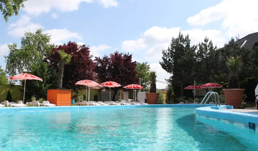 O�zis Wellness Panzi� Szigetszentmikl�s - Alap �rak reggelis ell�t�ssal (1 �jt�l)