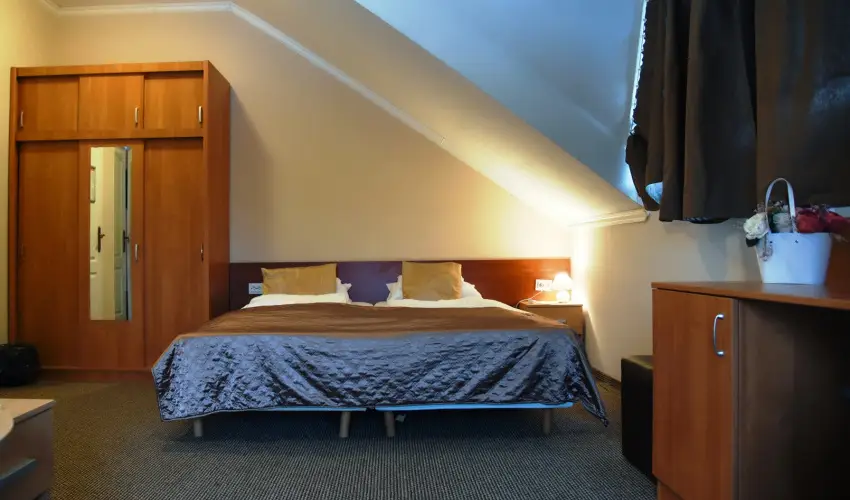 O�zis Wellness Panzi� Szigetszentmikl�s - Alap �rak reggelis ell�t�ssal (1 �jt�l)