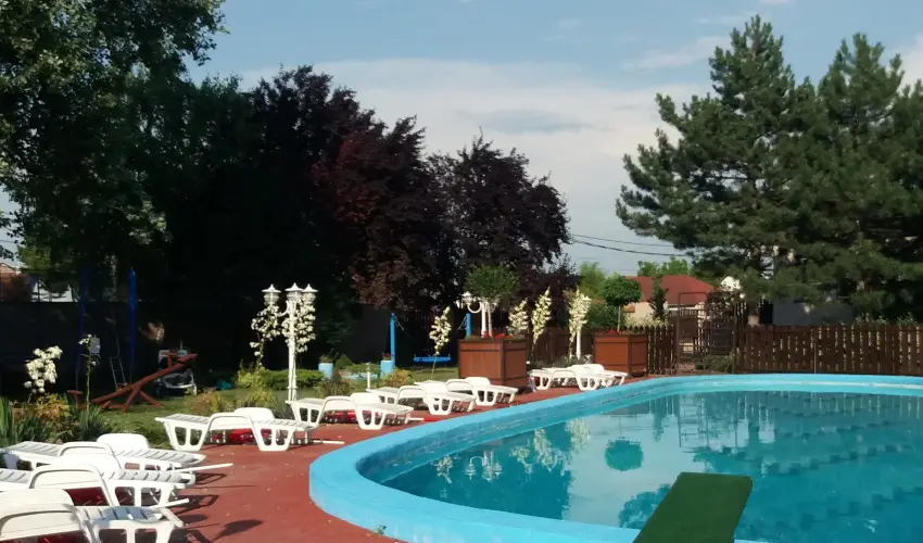 O�zis Wellness Panzi� Szigetszentmikl�s - Alap �rak reggelis ell�t�ssal (1 �jt�l)