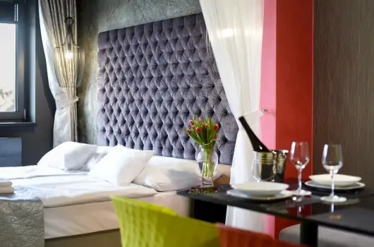 Onyx Luxury Srvr - Kedvezmnyes ajnlat (min. 2 j)