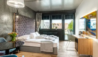 Onyx Luxury Srvr Srvr