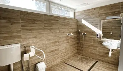 �reg-t� Hotel Tata