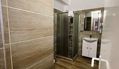 �reg-t� Hotel Tata