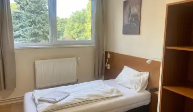 �reg-t� Hotel Tata