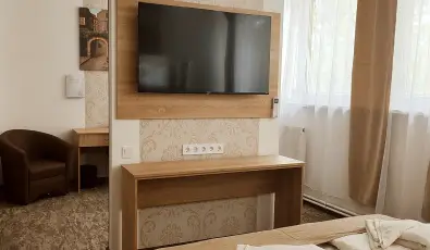 �reg-t� Hotel Tata