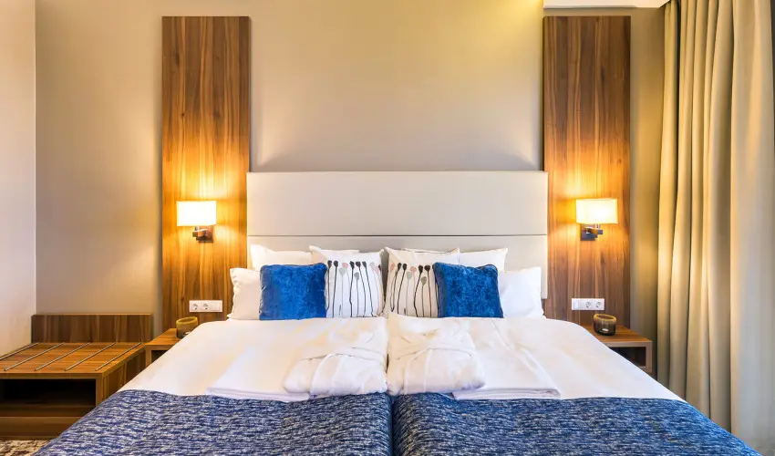 Outlet Hotel Polgr Polgr - Kedvezmnyes r csaldok rszre flpanzis elltssal (1 jtl)