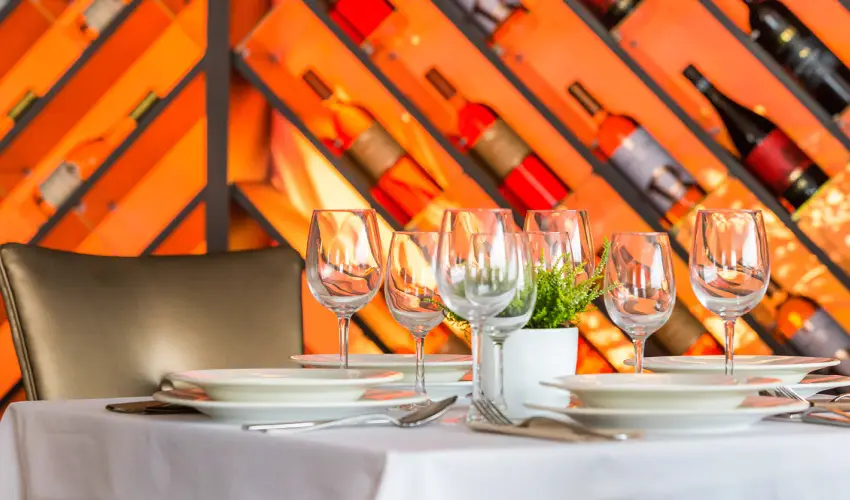 Outlet Hotel Polgr Polgr - Kedvezmnyes r csaldok rszre flpanzis elltssal (1 jtl)