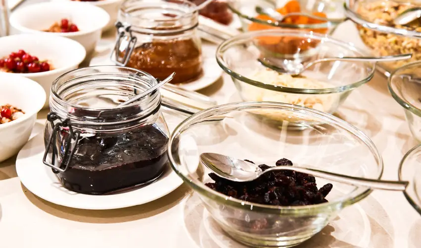 Outlet Hotel Polgr Polgr - Kedvezmnyes r csaldok rszre flpanzis elltssal (1 jtl)