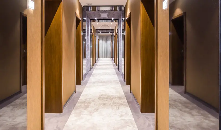 Outlet Hotel Polgr Polgr - Kedvezmnyes r csaldok rszre flpanzis elltssal (1 jtl)