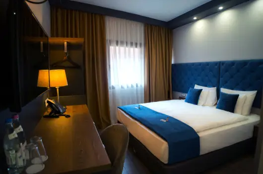 Palatinus Hotel - Vissza nem trtend r reggelivel