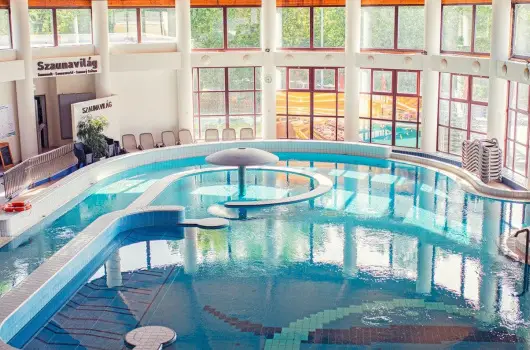 Park Inn by Radisson Zalakaros Resort & Spa - Kedvezmnyes r csaldok rszreak frdbelpvel (1 jtl)