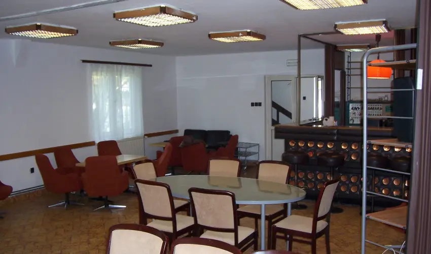 Parti Stny Vendghz Balatonkenese - Kedvezmnyes r csaldok rszreak (1 jtl)