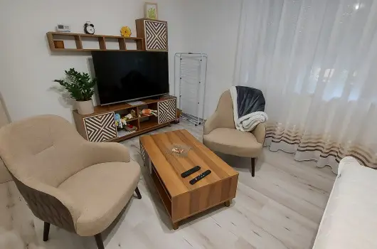 Pitypang Apartman - Kedvezmnyes r csaldok rszreak nelltssal (1 jtl)