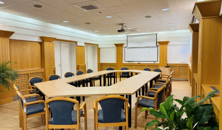 Pl�za Hotel Gyula Gyula - Kedvezm�nyes �r csal�dok r�sz�reak f�lpanzi�s ell�t�ssal (min. 2 �j)