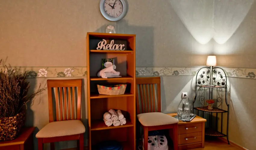 Pl�za Hotel Gyula Gyula - Kedvezm�nyes �r csal�dok r�sz�reak f�lpanzi�s ell�t�ssal (min. 2 �j)