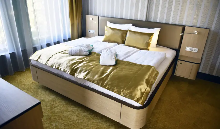 Portobello Wellness & Yacht Hotel Esztergom Esztergom - Wellness pihens flpanzival (1 jtl)