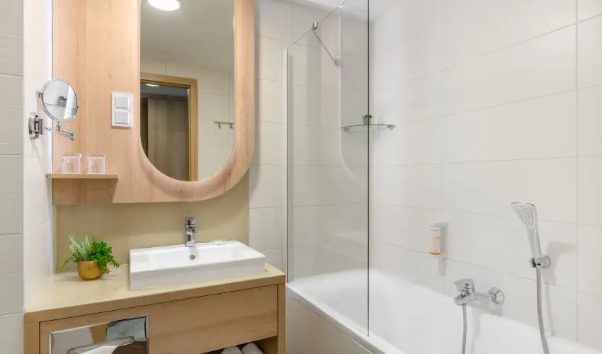 Portobello Wellness & Yacht Hotel Esztergom Esztergom - Tli sznet (min. 2 j)