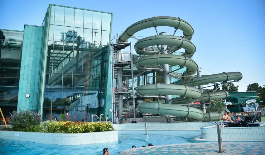 Portobello Wellness Hotel Esztergom Esztergom - El�foglal�si akci� (min. 2 �j)