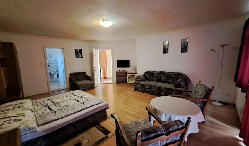 Prima Villa 2 Hajd�szoboszl� - Pr�ma h�tv�ge (min. 2 �j)