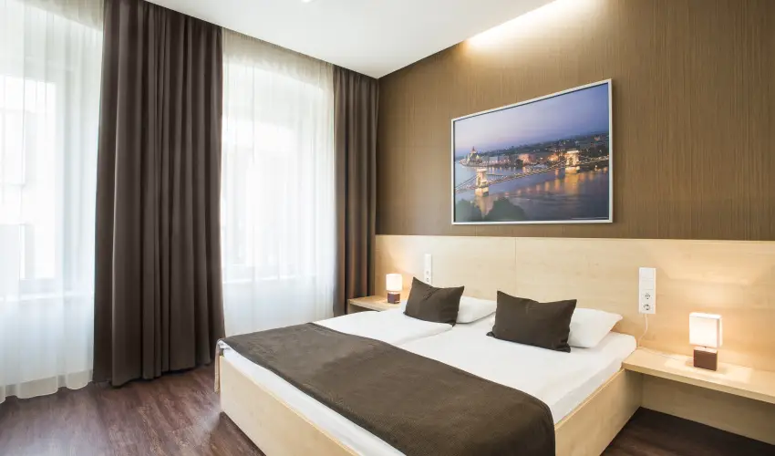 Promenade City Hotel Budapest - Kedvezmnyes r csaldok rszreak reggelis elltssal