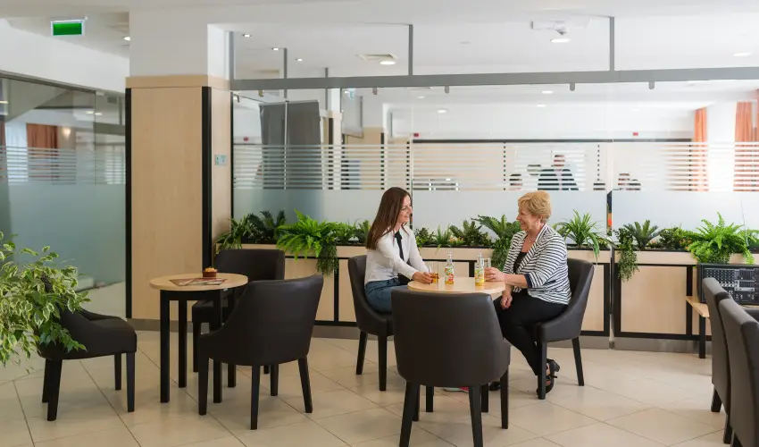 Hark�nyi Psoriasis Centrum Hark�ny - Hark�nyi ny�r T�ged v�r (1 �jt�l)