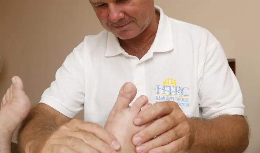 Hark�nyi Psoriasis Centrum Hark�ny - Hark�nyi ny�r T�ged v�r (1 �jt�l)