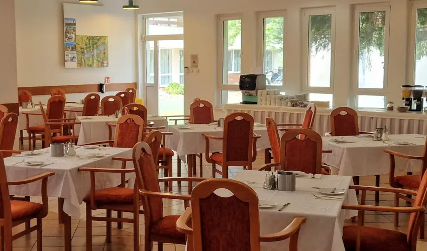 PSZ Hotel Beach F�ldv�r Balatonf�ldv�r - Csal�di vak�ci� (min. 3 �j) 